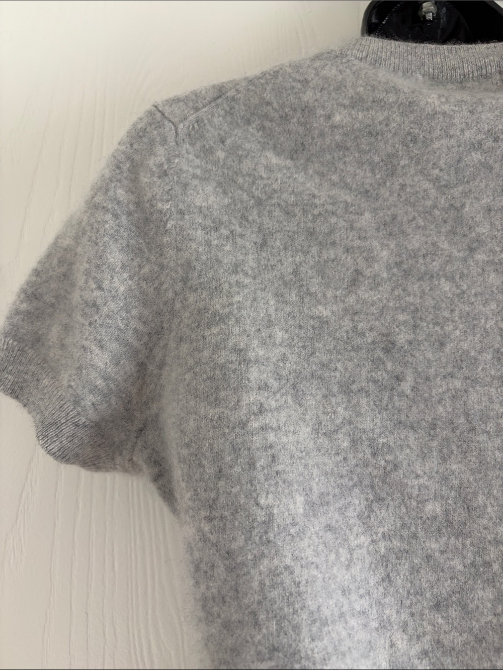 Paloma Short Story Cashmere Sweater - Picture 7 of 8